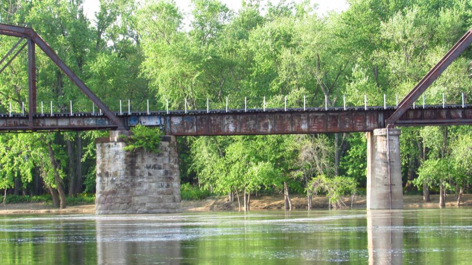 Body found near Big Four train bridge in Terre Haute – Terre Haute Vice ...