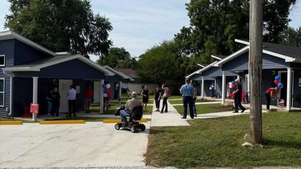 Veterans Village opens six tiny homes in Terre&nbsp;Haute